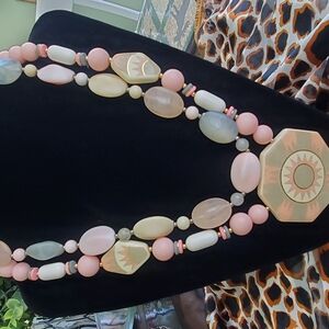 Elegant Pink and Gold Necklace